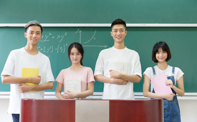 小学教师资格证报考条件(上海小学教师资格证报考条件)
