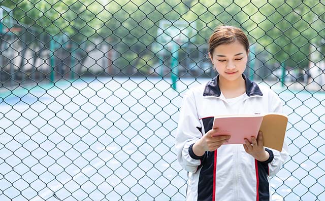 延迟开学对孩子的影响(延迟开学对学生的影响)