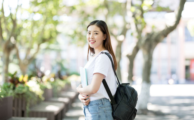 学生会是干什么的学生会哪个部门比较好(学生会啥部门比较好)