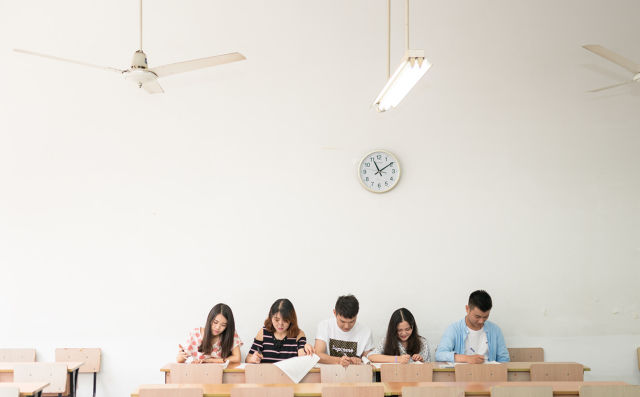 美术生怎么选择志愿大学(美术生怎样填志愿选学校)