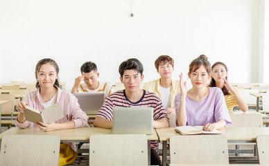 津南学日语培训班价格多少(学日语多少钱学费一年)