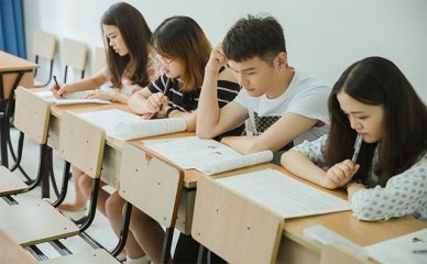 大学开学前的暑假如何安排工作